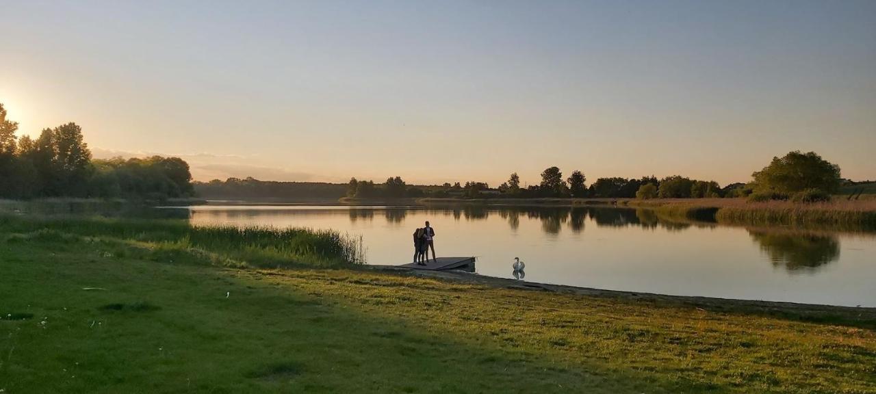 Ab Domki Caloroczne Nad Jeziorem Stęszew Exteriér fotografie